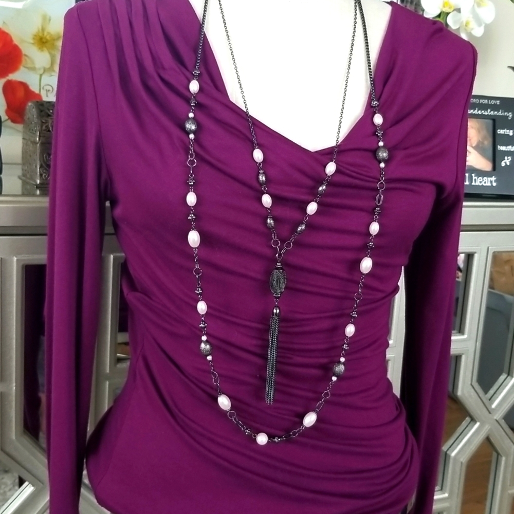 Chico long lightweight necklace with charcoal & pearl Embellishments